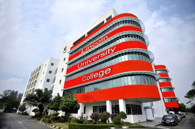 LINCOLN UNIVERSITY COLLEGE 